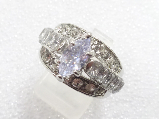 Japanese Kimono / Antique Accessories Metal